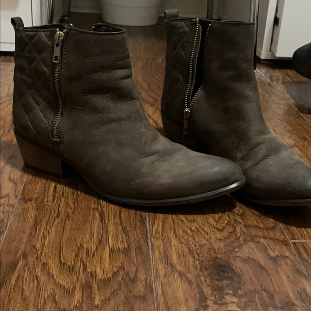 Steve Madden booties